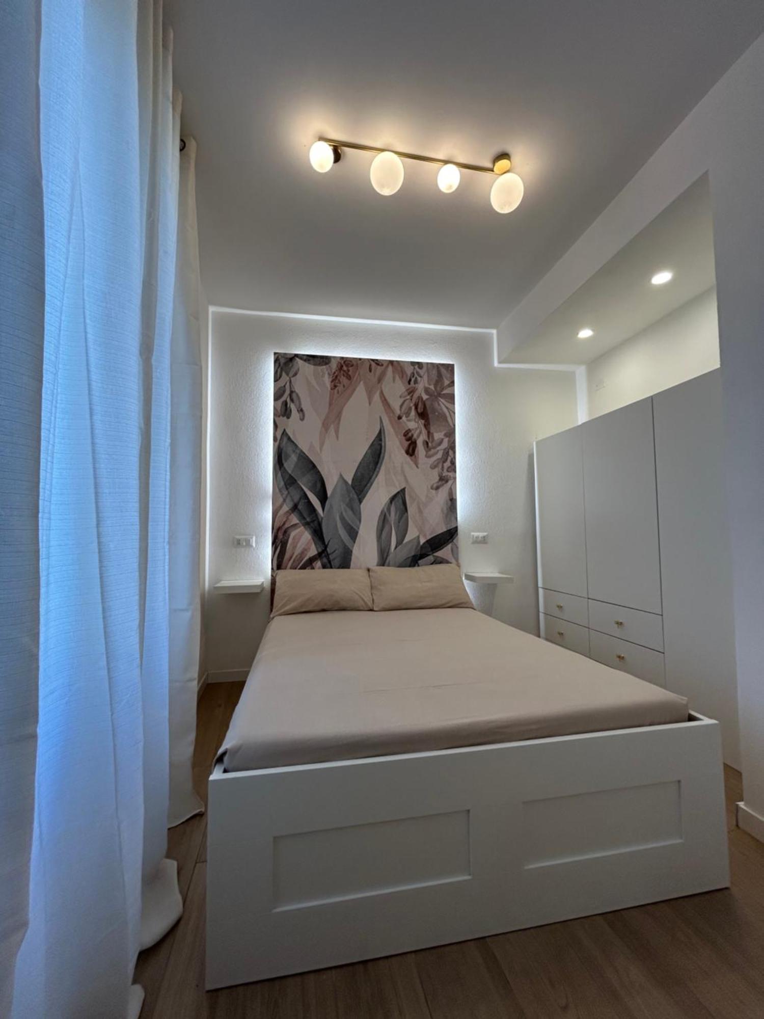 V&C Home Rental Specialist Appartamenti Fronte Lago Maggiore Germignaga Exterior photo